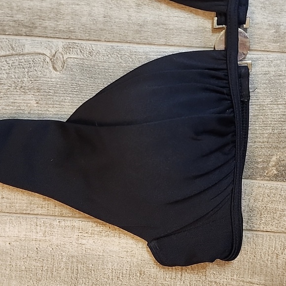 Victoria Secret brand bikini top separate - Picture 5 of 10